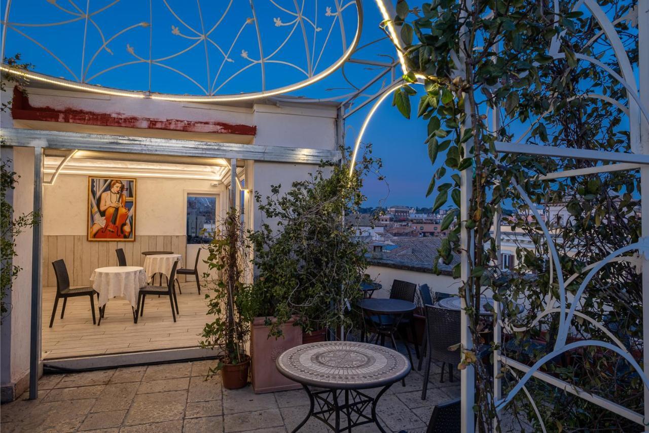 Hotel Antica Dimora Delle Cinque Lune Rome